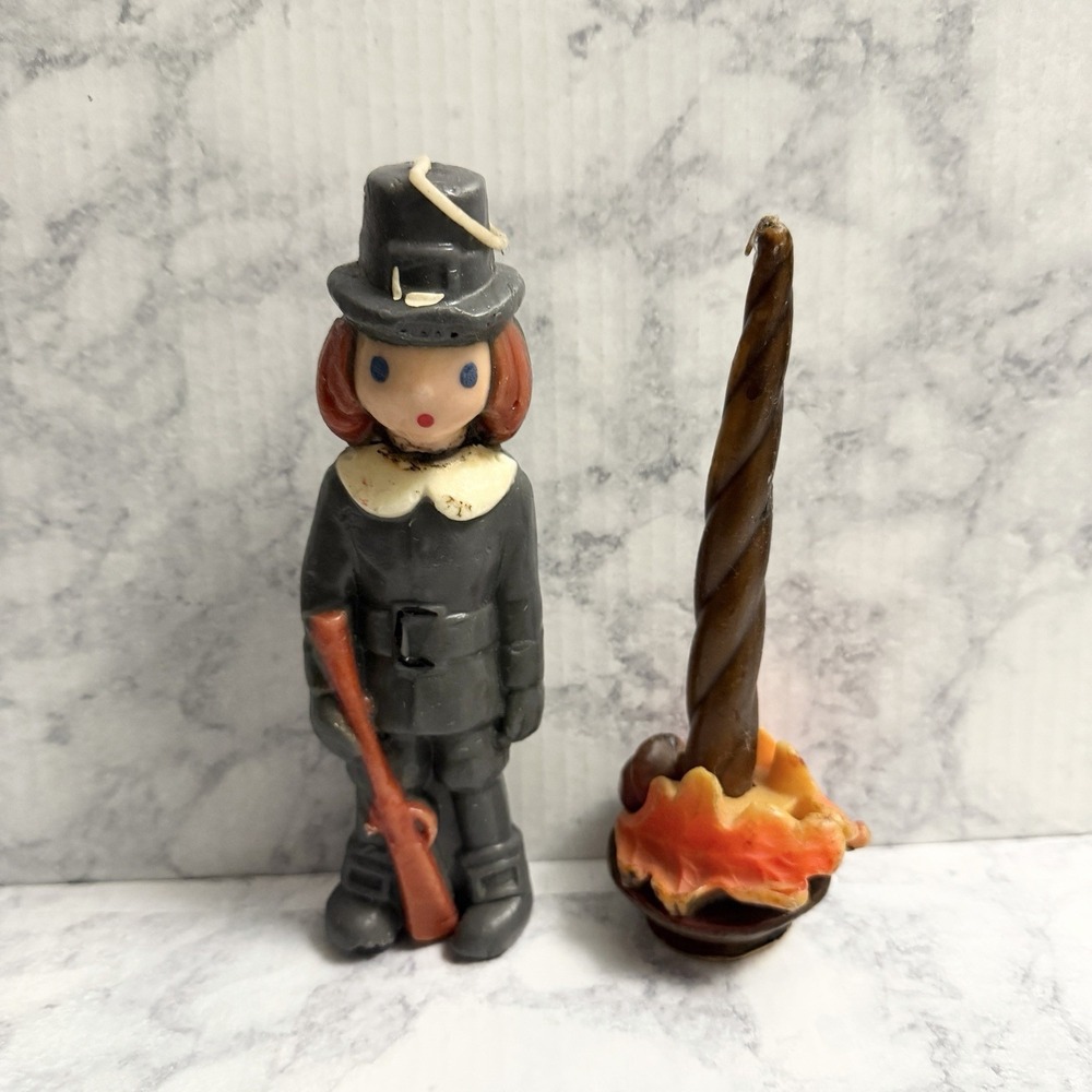 Two Vintage 8" Gurley Pilgrim Candles Fall Decor Thanksgiving Man Pilgrim Acorn